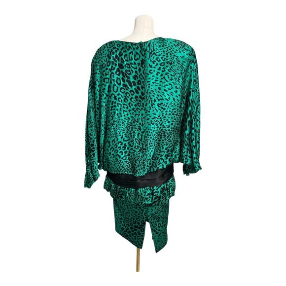 Vintage 80s Silk Cocktail Dress Slouchy Retro Animal Print Oversized Theme M - Picture 6 of 7